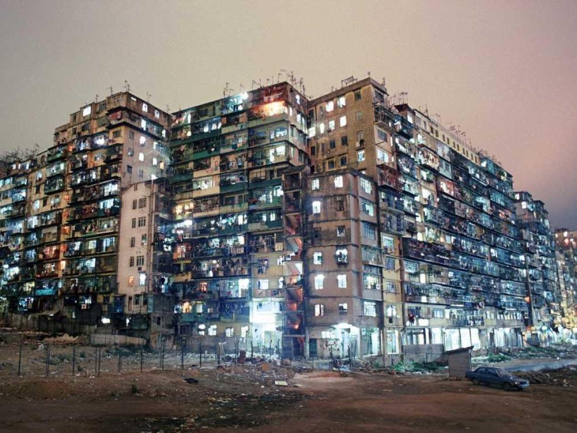 kowloon-walled-city-was-119-times-dense-new-york-city.jpg